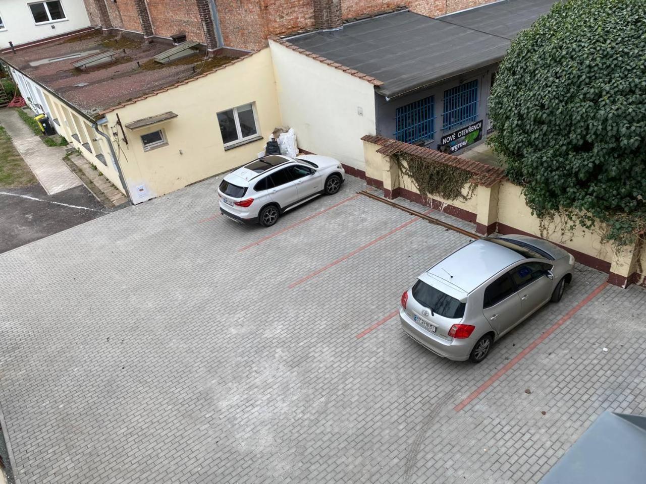 Apartamento Perla Hradce 302 Hradec Králové Exterior foto